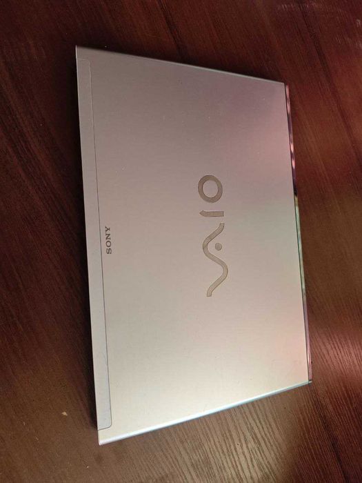 Ноутбук Sony VAIO SVT131A11V / i7 / 8GB / SSD / Windows 10 / 13.3"