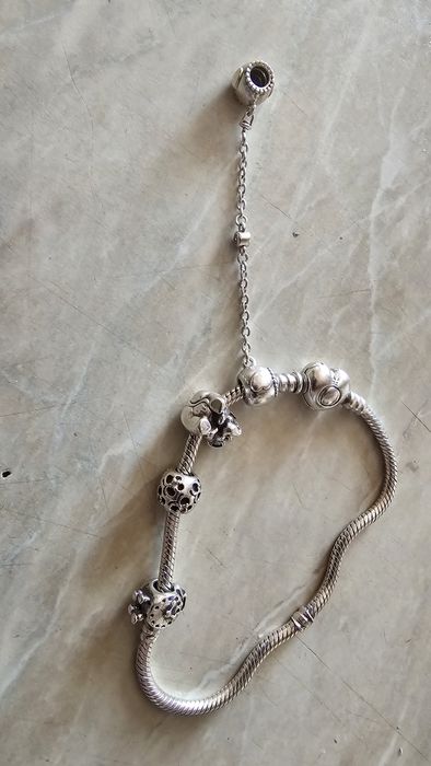 Серебрянные браслеты