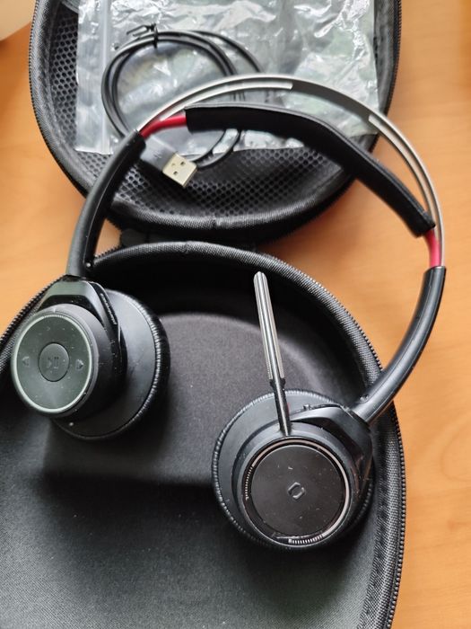 Plantronics focus UC B825