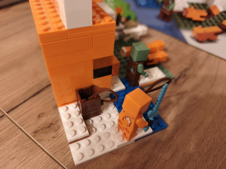 Lego Minecraft 21178 The Fox Lodge