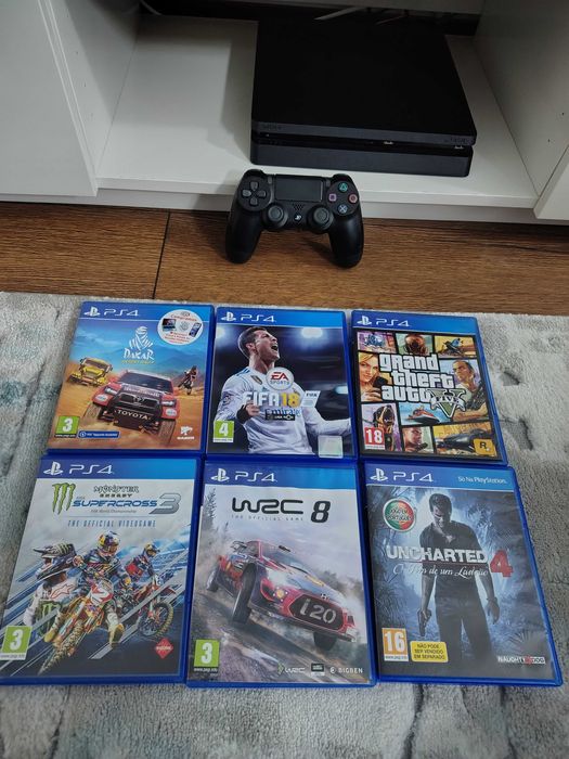 PlayStation 4 em bom estado