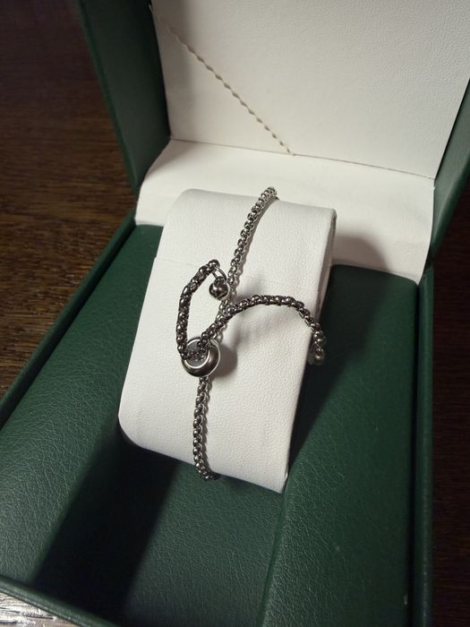 Stylowy zegarek damski elegancki z kryształkami w kształcie serca