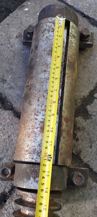 wałek do strugarki 315 długość , 31 kg, masywne z kołem pasowym