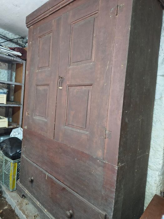 Armário Roupeiro Antigo (Séc. XIX/XX) Madeira Maciça para Restauro