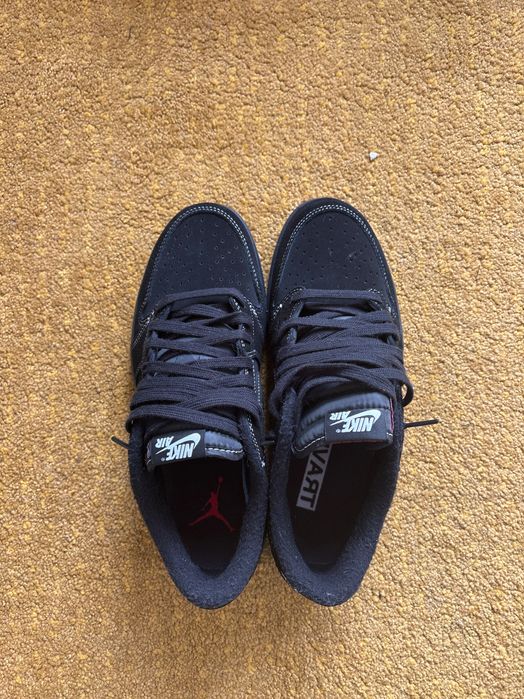 Trevis scoot pretos Nike
