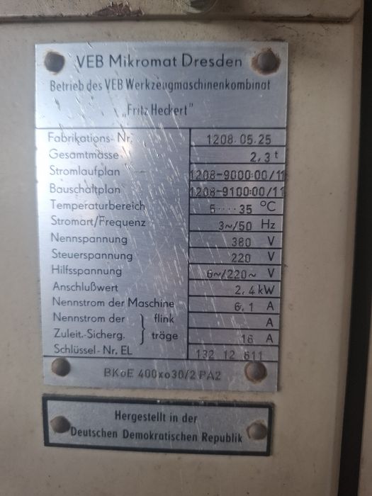 Wiertarka precyzyjna wiertarka słupowa frezarka