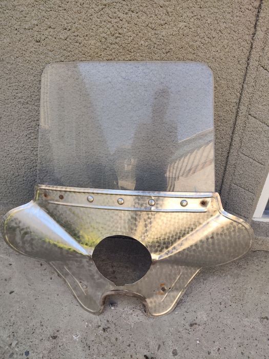 Стекло ветровое на МТ Днепр Урал К 750