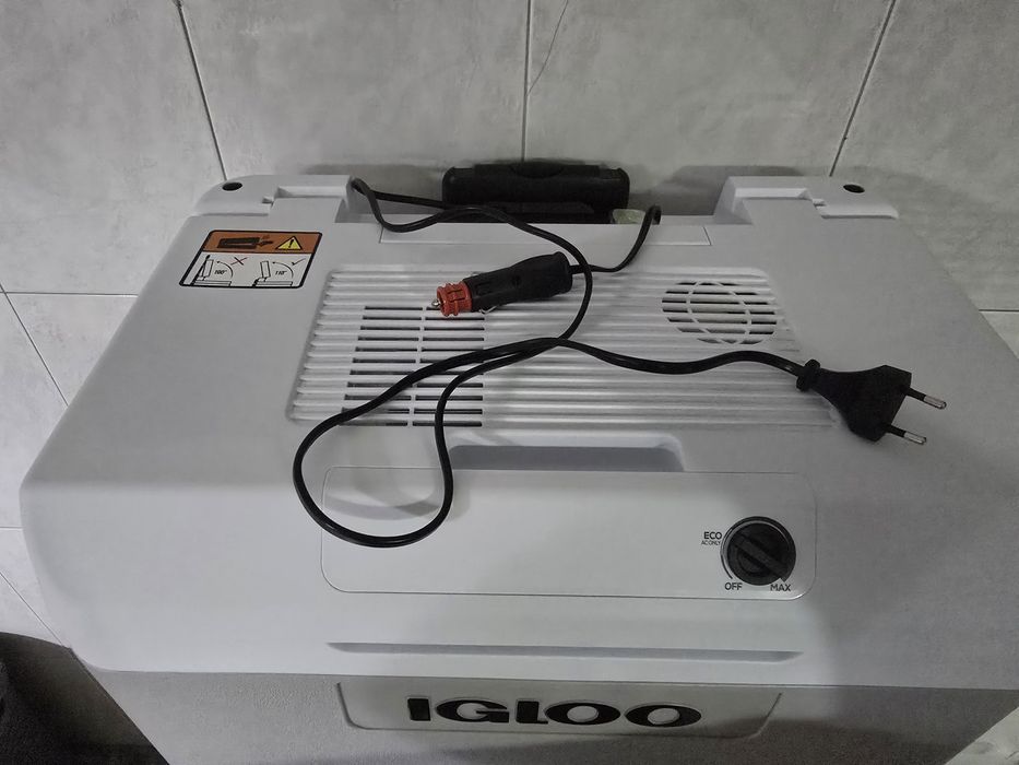 Arca frigorífico carro. 12v e 220v