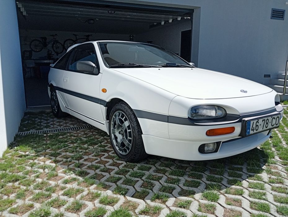 Nissan 100 NX excelente