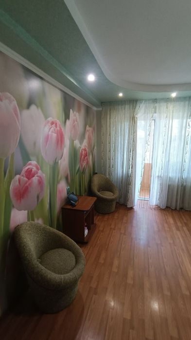 Продам квартиру  на масиві Леваневського (П-т Незалежності)