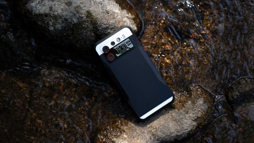 DOOGEE V20S, 32/256Gb, 6,43" AMOLED FHD+ Dimensity 6020+бампер 6000мАч