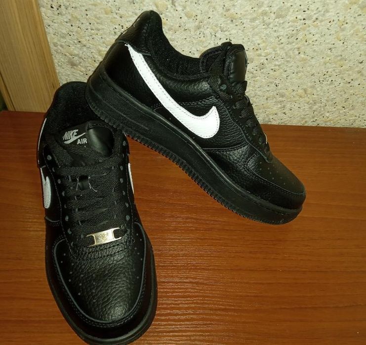 Adidasy Nike Air Force black/white 38