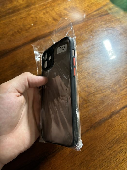 Чехлы на Iphone 12/ стекла на 15 Pro