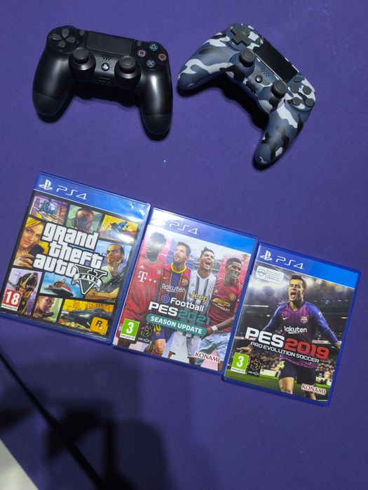 Flawless PlayStation 4 with 2 Controllers and Games64552026417409121