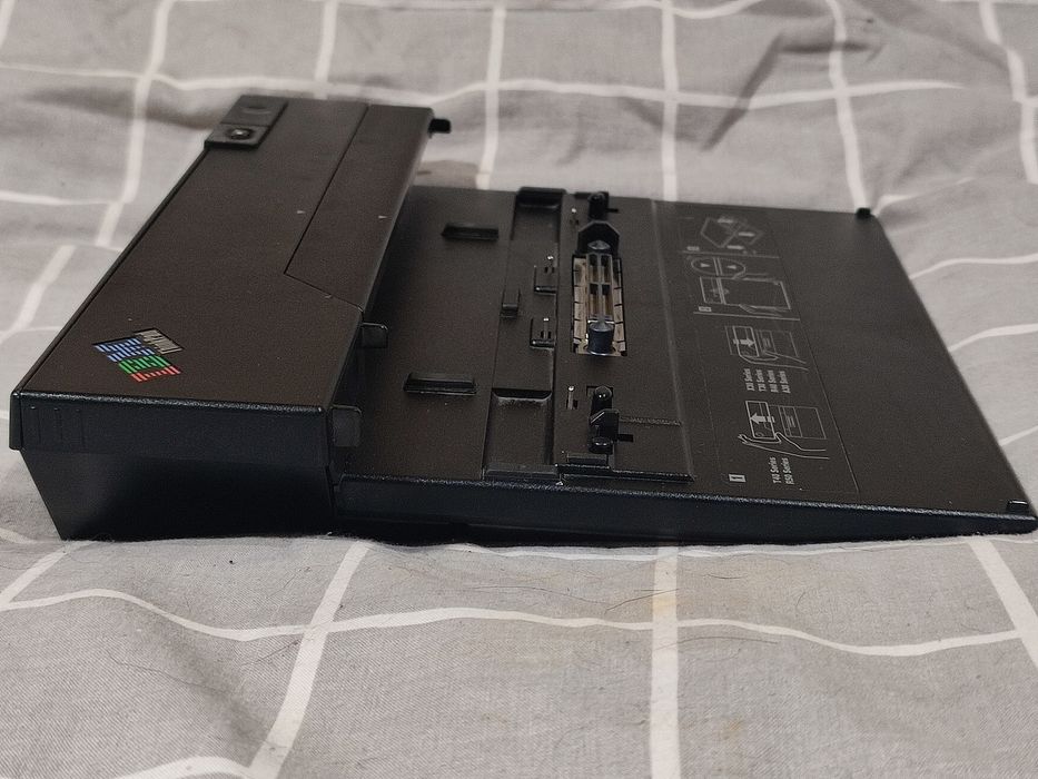 Ретро док-станція IBM ThinkPad Port Replicator II (COM, LPT, DVI) P/N 74P6734