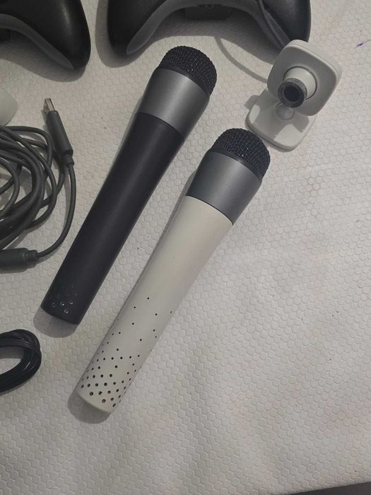 XBOX 360 "chipada" rola jogos gravados com todos os extras