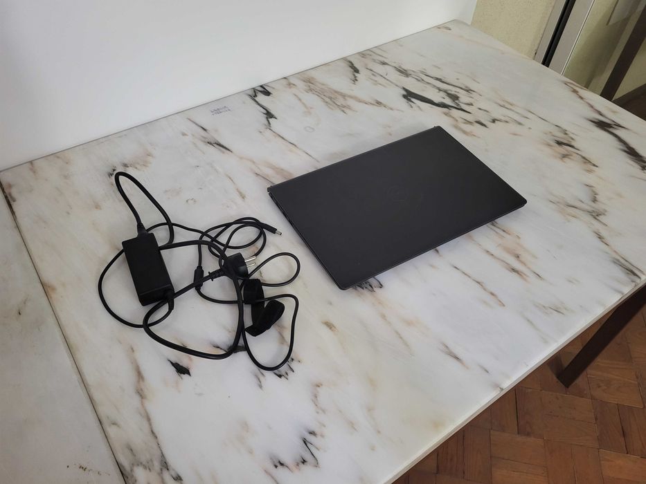 Portatil Acer vostro 15 8gb ram i3 11 geraçao
