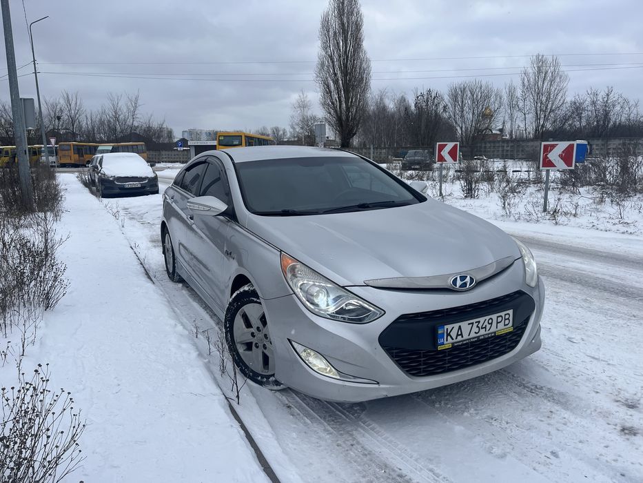 Hyundai Sonata 2,4 Hybrid 2012 сервісна книжка