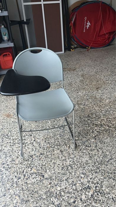 Cadeira de escola