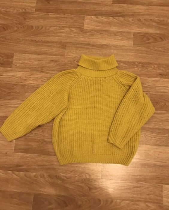Свитер женский продам