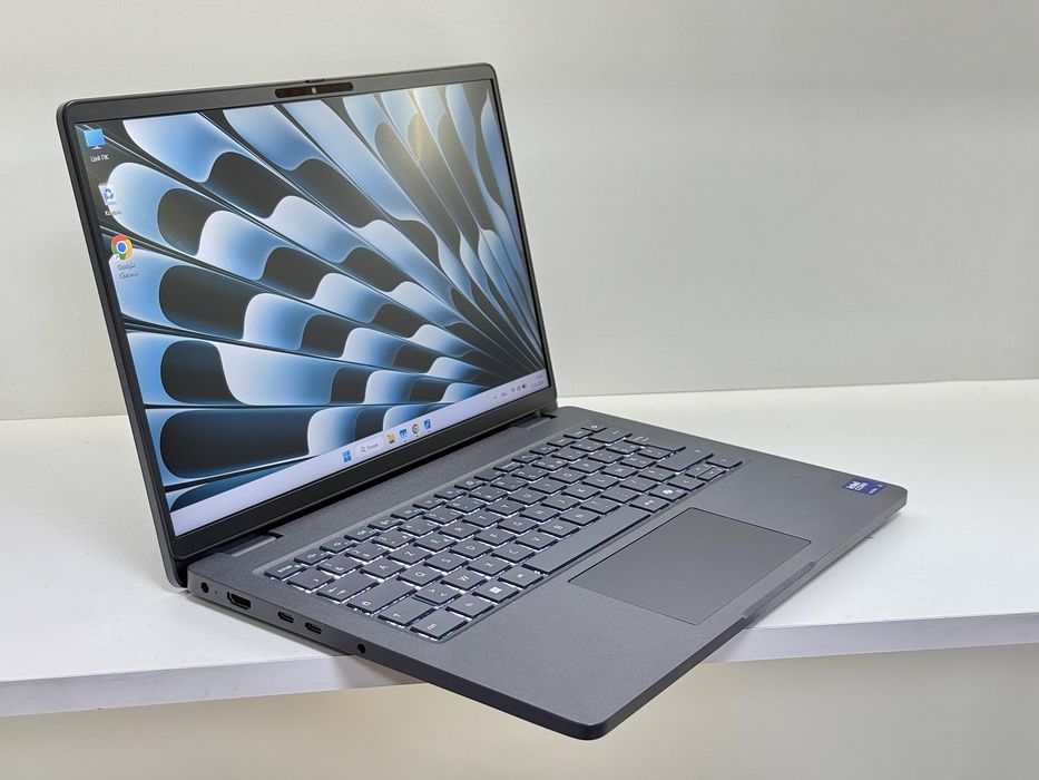 Новий! Dell Pro 14 | Core Ultra 5 235U - 12 ядер | 14" WUXGA IPS | 16Gb DDR5 512Gb SSD