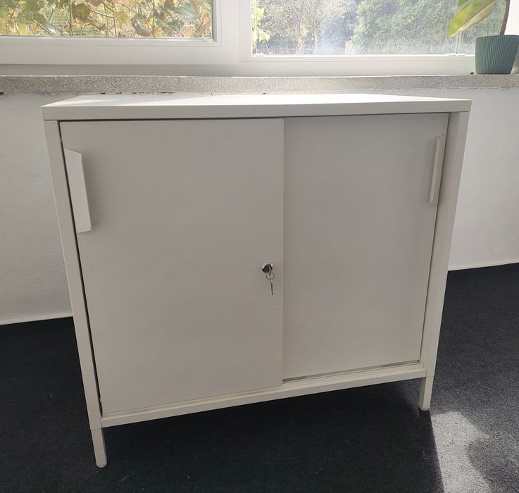 Szafka Ikea TROTTEN metalowa biała
