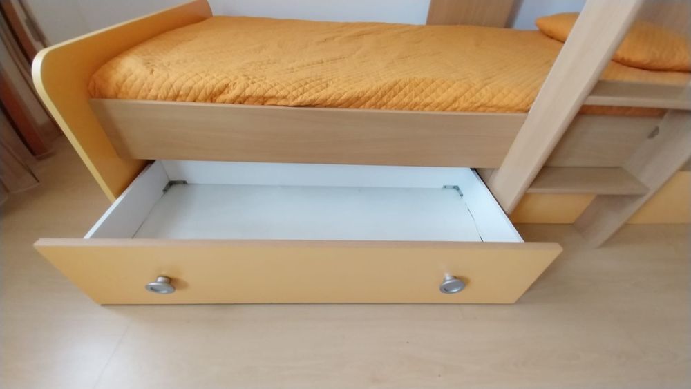 Cama beliche criança
