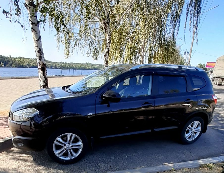 Продам Nissan Qashqi +2