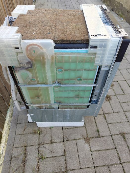 Zmywarka pod zabudowę - ,,Bosch” 45cm