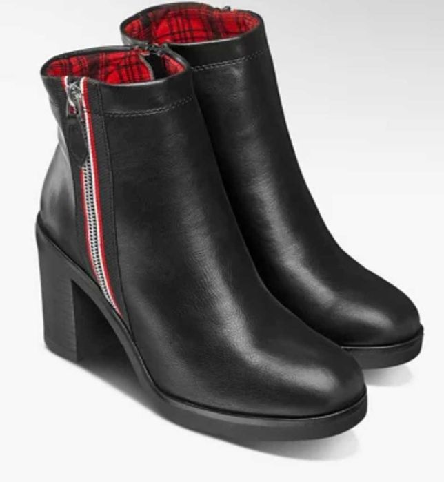 Botki Catwalk NOWE z kolorową lamówką r.40