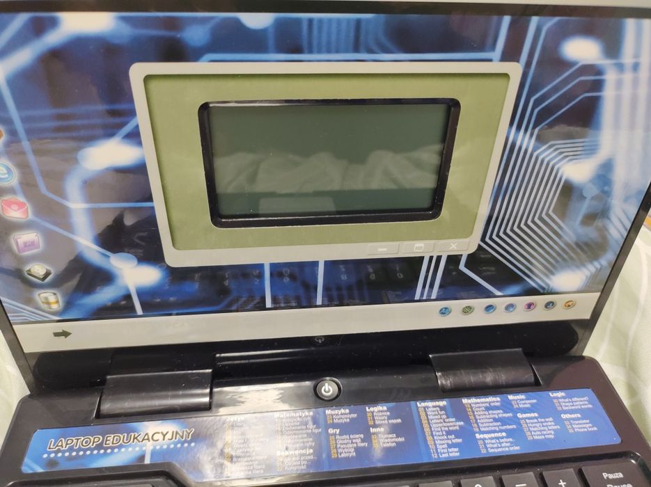 Laptop edukacyjny