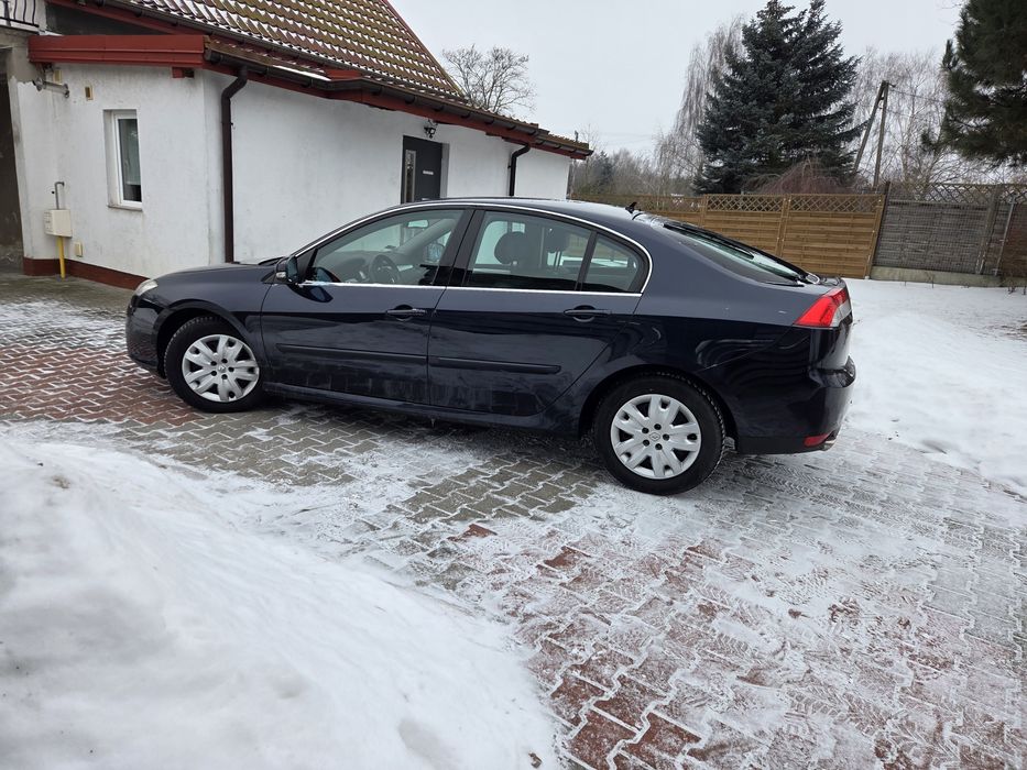 Laguna 3 2.0 dCi automat 150 km , bixenon , pół skóra