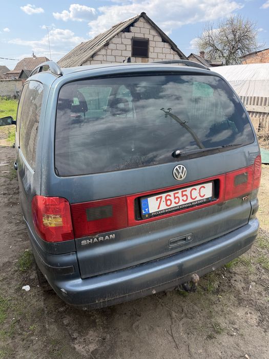 Volkswagen Sharan 1.9, 7місць