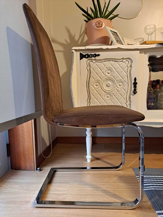 Cadeiras de mesa de refeição