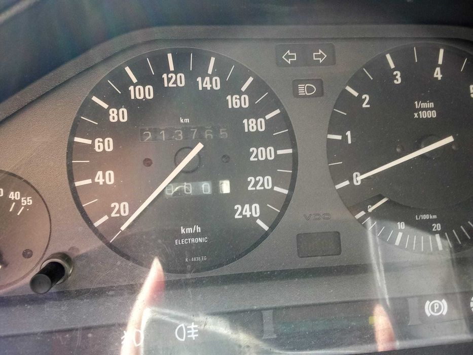 bmw 320i E30 para Restauro