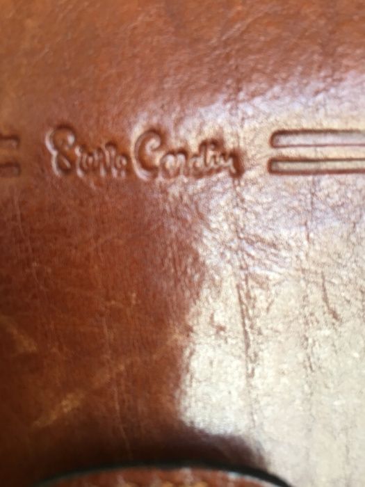 Pasta Pierre Cardin (PELE GENUINA)