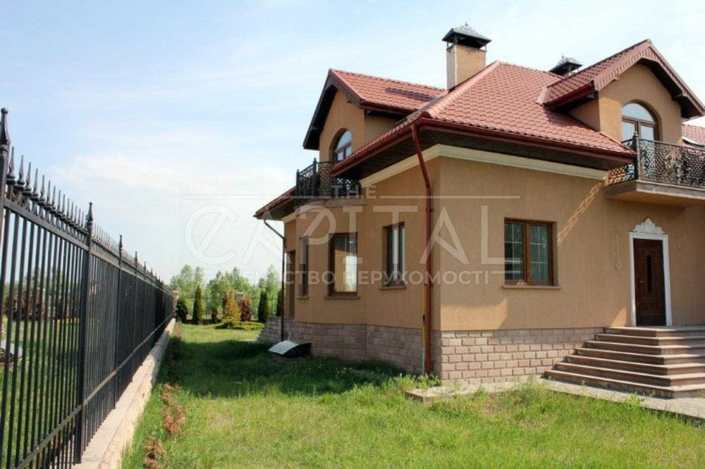 Продаж будинку Вишеньки