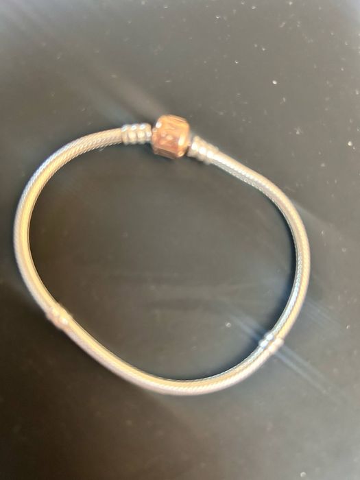 Bransoletka pandora jak nowa