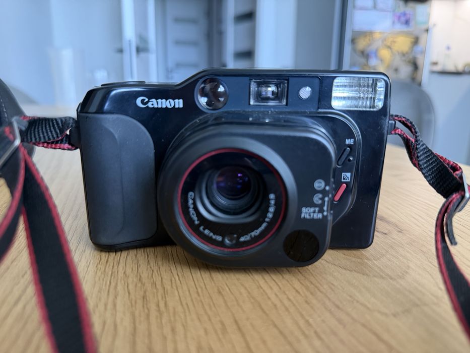 Плівковий фотоапарат Canon Sure Shot Tele