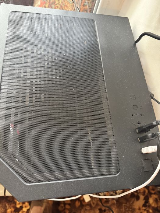 Компьютер с монитором и девайсами (3060ti , ryzen 5 5600x)