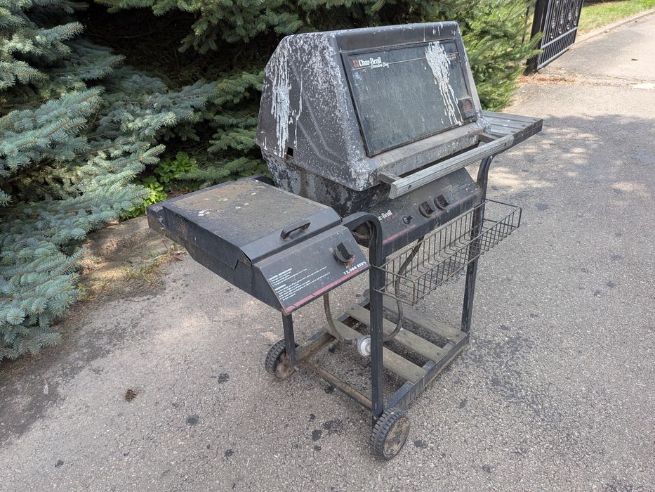 Char Broil Series 7000 amerykański grill gazowy