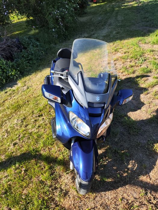 Suzuki Burgman  650 Executive