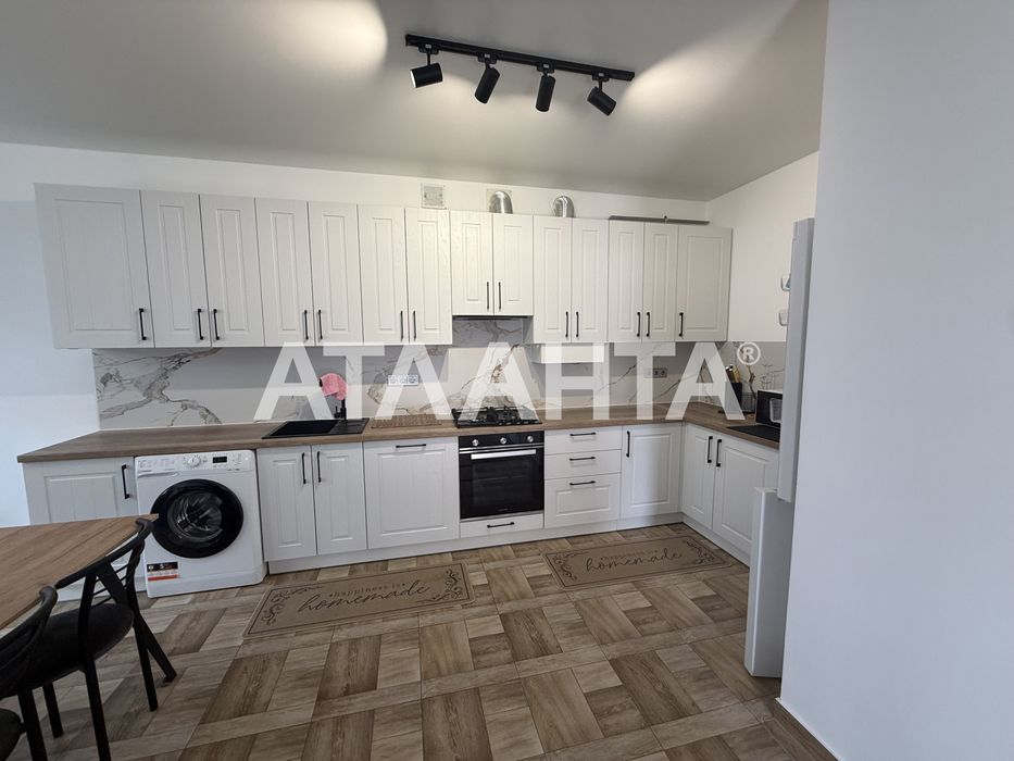 Продаж сучасної спарки у Рудно