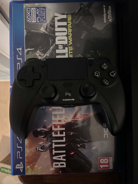 Konsola Ps4 1tb pad gry