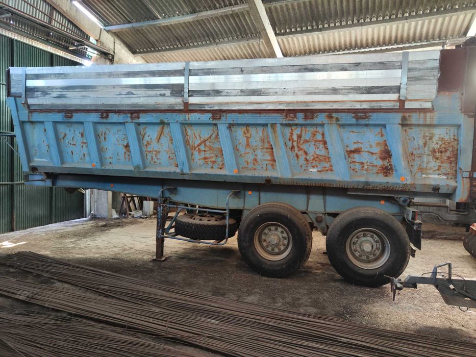 Volvo FH460 c/ reboque Robuste Kaiser