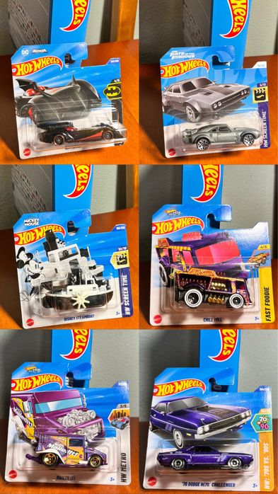 Hot wheels variados