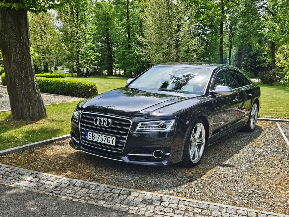 Audi S8