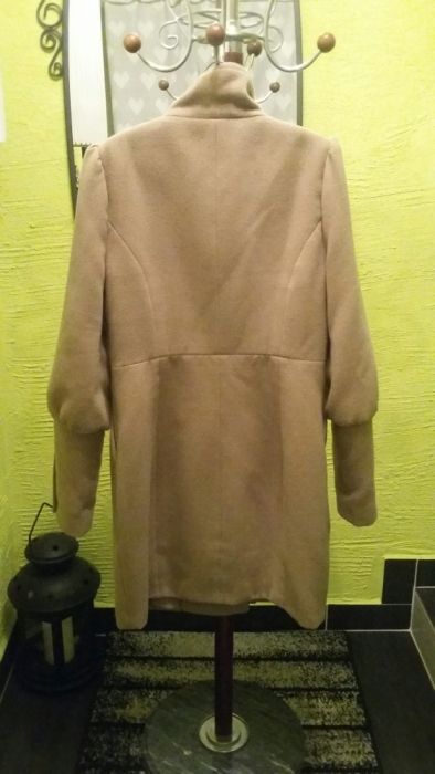 Płaszczyk damski beżowy Pretty Girl 40 (L)