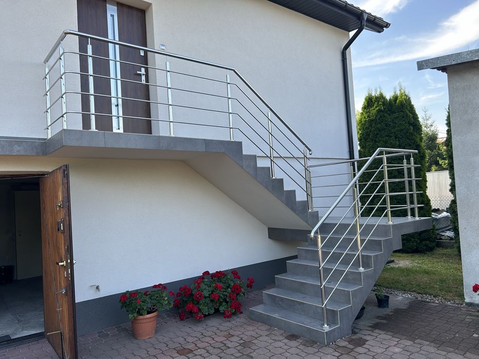 Balustrady ze stali nierdzewnej