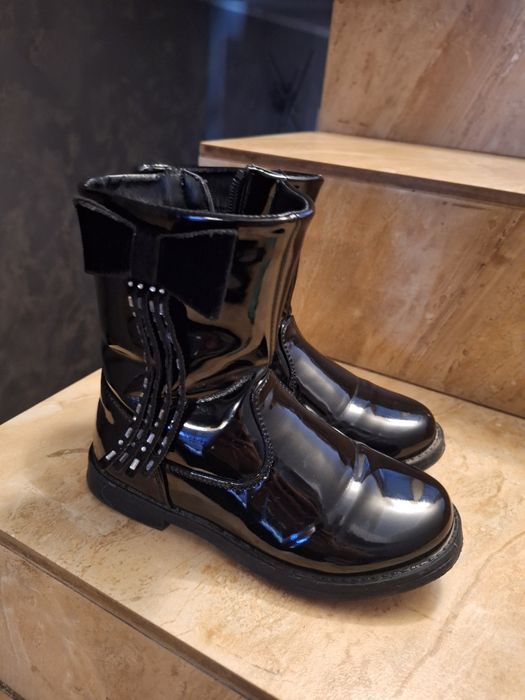 Kozaki lakierkowe rozm 29